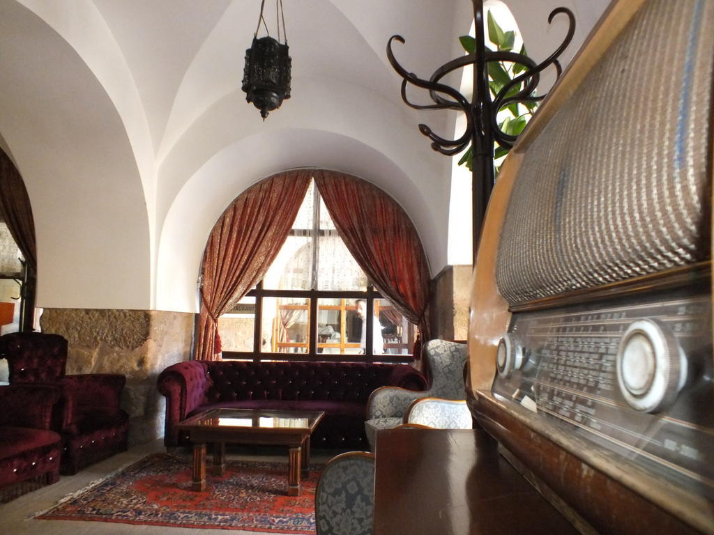 Kursunluhan Hotel 卡斯塔莫努 外观 照片